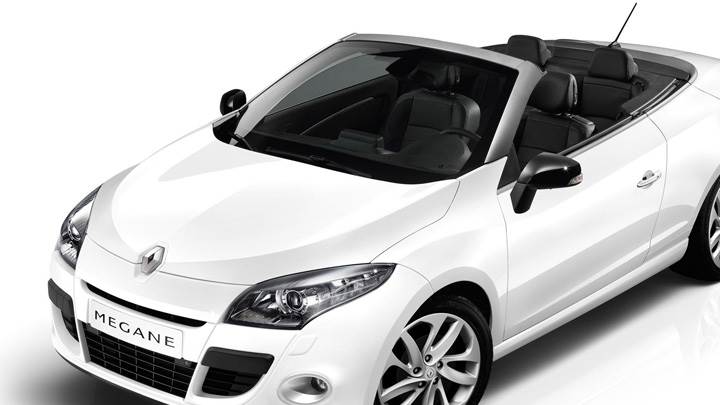 2011 Renault Megane CoupeFront Pose In White